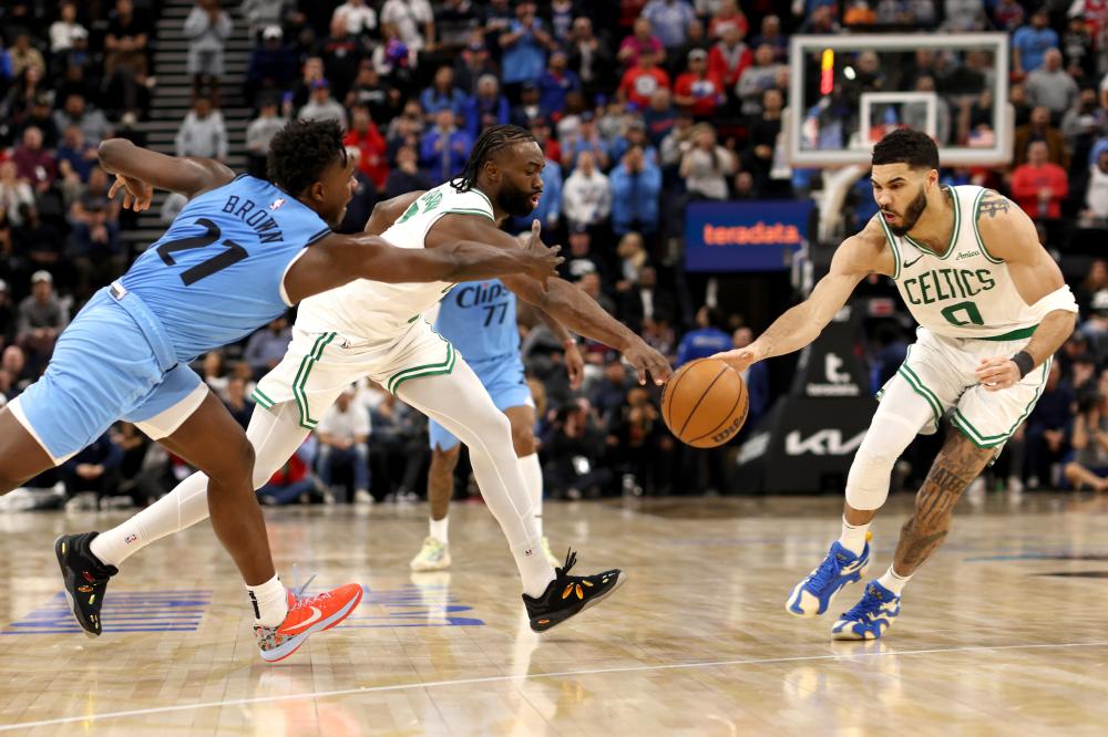 李春江在场 李春江在场