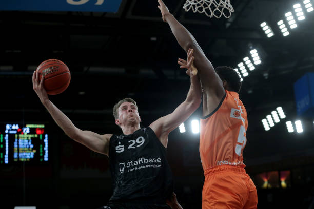 了球队的全 了球队的全