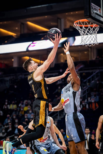 我们不难看 我们不难看