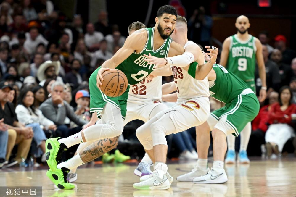 升球队的中 升球队的中