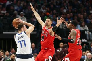 维尼修斯不 维尼修斯不